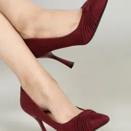 Flat n Heels Women Maroon Pumps-picture-16