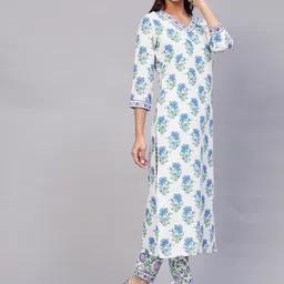 Anni Designer Floral Printed V-Neck Straight Kurta with Trousers image 3