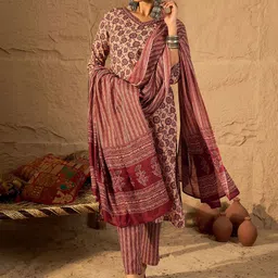 Indo Era Women Floral Print Regular Pure Cotton Kurta with Trousers & With Dupatta image 2