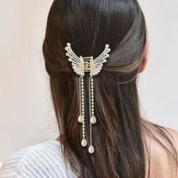 Watch junction Women Set of 2 Butterfly Hair Embellished Claw Clip image 3
