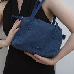 MINI WESST Women Solid Structured Shoulder Bag-picture-17