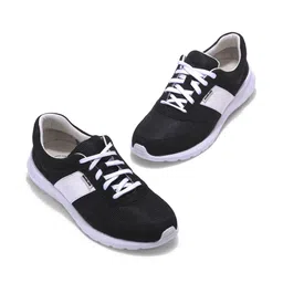 Woodland Men Colourblocked Suede Sneakers-image-64