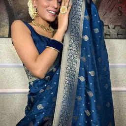ZIKARAA Ethnic Motifs Zari Handloom Saree image 4