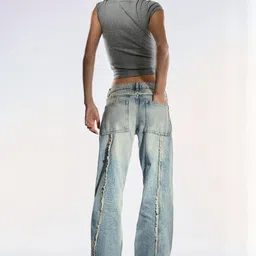 Bershka Women Cotton Mid-Rise Mildly Distressed Jeans-picture-16