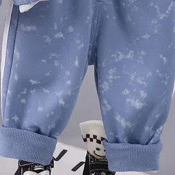 StyleCast x Revolte Boys Printed T-shirt and Sweatshirt With Jogger image 5