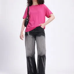 glitchez Drop-Shoulder Sleeves Oversized T-shirt image 3