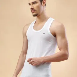 Lux Nitro White Cotton Regular Fit Solid Vest (Pack of 5) image 3