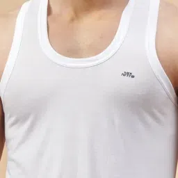 Lux Nitro White Cotton Regular Fit Solid Vest (Pack of 5) image 5