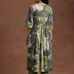 Libas Green Floral Kurta Bottom Set image 2