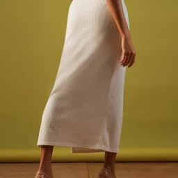 Globus White Self Skirts image 2