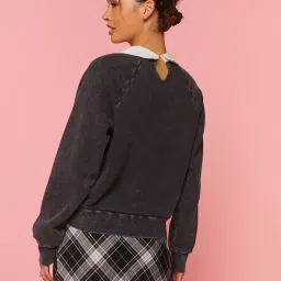 Forever 21 Grey Graphic Print Sweatshirt image 2