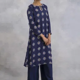 Folksong By W Purple Printed Straight Kurta image 4