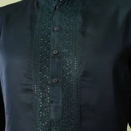 MAAHI FABS Men Embroidered Mandarin Collar Kurta image 4