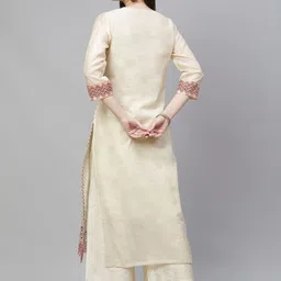 Tulsattva Women Printed Regular Kurta with Palazzos image 2