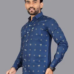 ISUEL FAB Men Printed Slim Fit Cotton Casual Shirt image 2