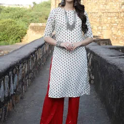 7Threads Women Ethnic Motifs Printed Floral Crepe Kurta image 2