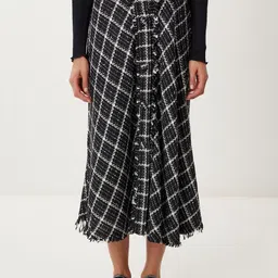 Happiness istanbul Checked A-Line Madi Flared Skirt image 5