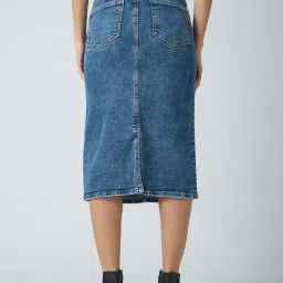 Globus Women Med Blue Stretchable Solid Mid-Rise Back Slit Midi Pencil Skirt image 2