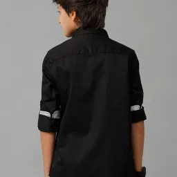 Under Fourteen Only Boys Black Cotton Printed Shirt image 2