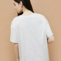 Ginger by Lifestyle Grey Chest Print T-Shirt image 2