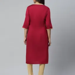 Aurelia Red Regular Fit Solid Kurta image 2