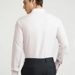 Park Avenue Pink Slim Fit Texture Shirt image 2
