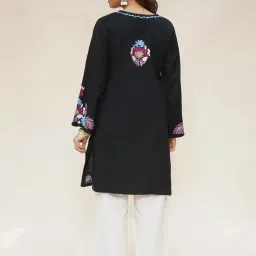 House of Kari Woolen Kashmiri Black Kurta image 2