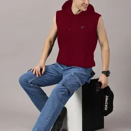 LEON Men Solid Sleeveless Pullover Sweatshirt image 4