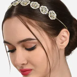 Zaveri Pearls Gold Tone Kundan & Pearls Studded Flowers Ethnic Head Chain-ZPFK13107 image 2