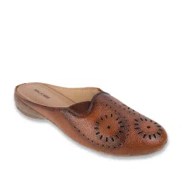 Walkway Women's Tan Mule Shoes image 2