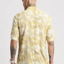 showoffff Showoff Yellow Cotton Slim Fit Floral Print Shirt image 2