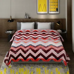 Monte Carlo Red Polyester 900 GSM Double Bed Blanket image 2