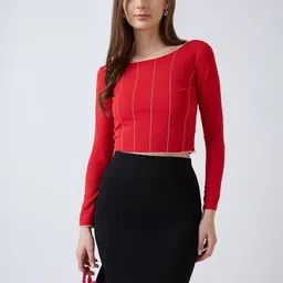 SZN Crop Top image 3