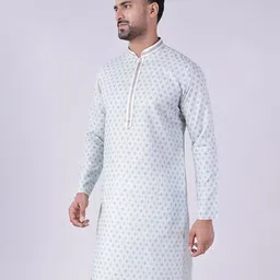 AURIK Men Ethnic Motifs Printed Festive Straight Kurta image 2