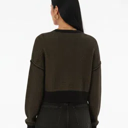 glitchez Ribbed V-Neck Drop-Shoulder Sleeves Oversized Crop Pullover with Contrast Edges image 4