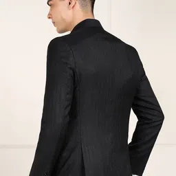 INVICTUS Slim-Fit Single Breasted Blazer image 3