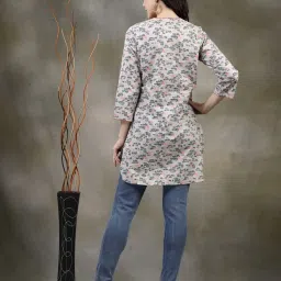 Nayam by Lakshita Grey Cotton Printed Kurti image 2