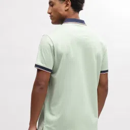 Iconic Men Solid Regular Fit Cotton T-shirt image 2