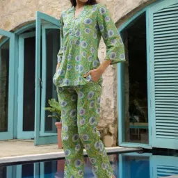 SAY Green Printed Pyjamas Set image 3
