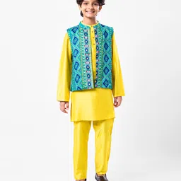 Pine Kids Woven Mandarin Collar Full Sleeves Kurta Pyjama Set With Floral Print Jacket - Yellow-picture-20