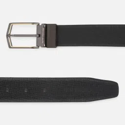 Peter England Black Leather Textured Reversible Belt for Men image 2