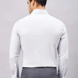 Louis Stitch White Cotton Regular Fit Printed Shirt image 2