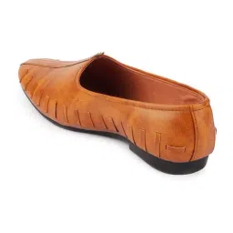 Fausto Men's Tan Casual Juttis image 5