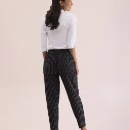 Go Colors! Black Linen Printed Pencil Pants image 2