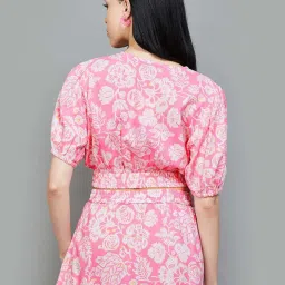 Colour Me by Melange Pink Printed Crop Top image 2