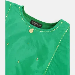 READIPRINT FASHIONS Kids Green Lehenga, Choli With Dupatta image 3