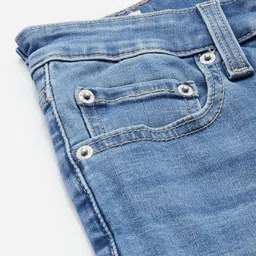 Levis Women 721 Skinny Fit High-Rise Light Fade Stretchable Jeans image 2