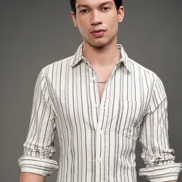 HIGHLANDER Men Slim Fit Checked Casual Shirt-picture-22