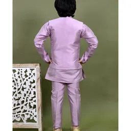 BT DEZINES Cotton Silk Full Sleeves Solid Kurta Pyjama With Threadwork Embroidered Sequins Embellished Jacket Set - Lilac image 3