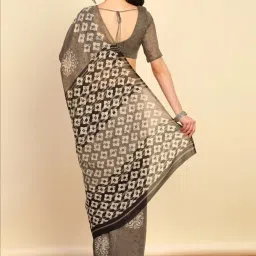 Soch Womens Earth Ethnic Motifs Print Linen Saree image 2